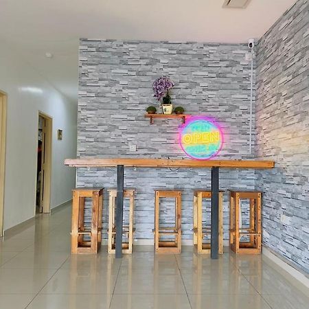Noor Hotel Kangar Extérieur photo
